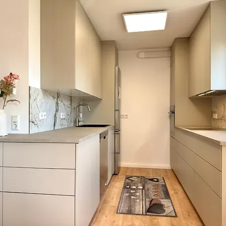 Apartamento Reuscher, Trier-newel Newel