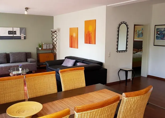 Apartamento Reuscher, Trier-newel Newel